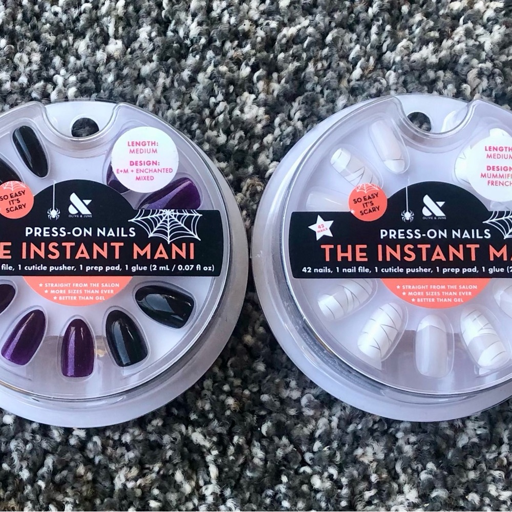 Olive & June The Instant Mani Enchanted Mixed & Mummified French Press-On Nails